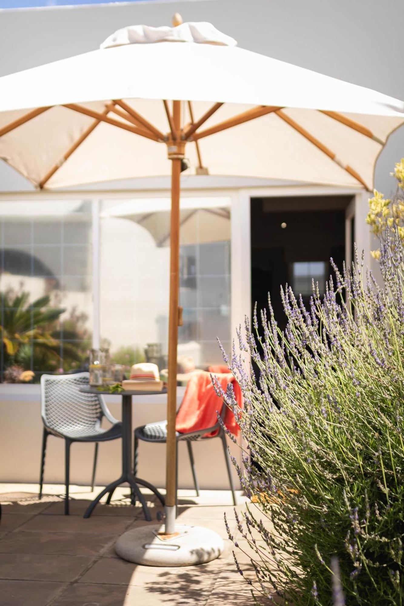Goozi Garden Cottage Hermanus Exterior photo